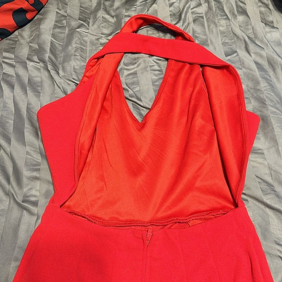 Red backless romper - Picture 3 of 4